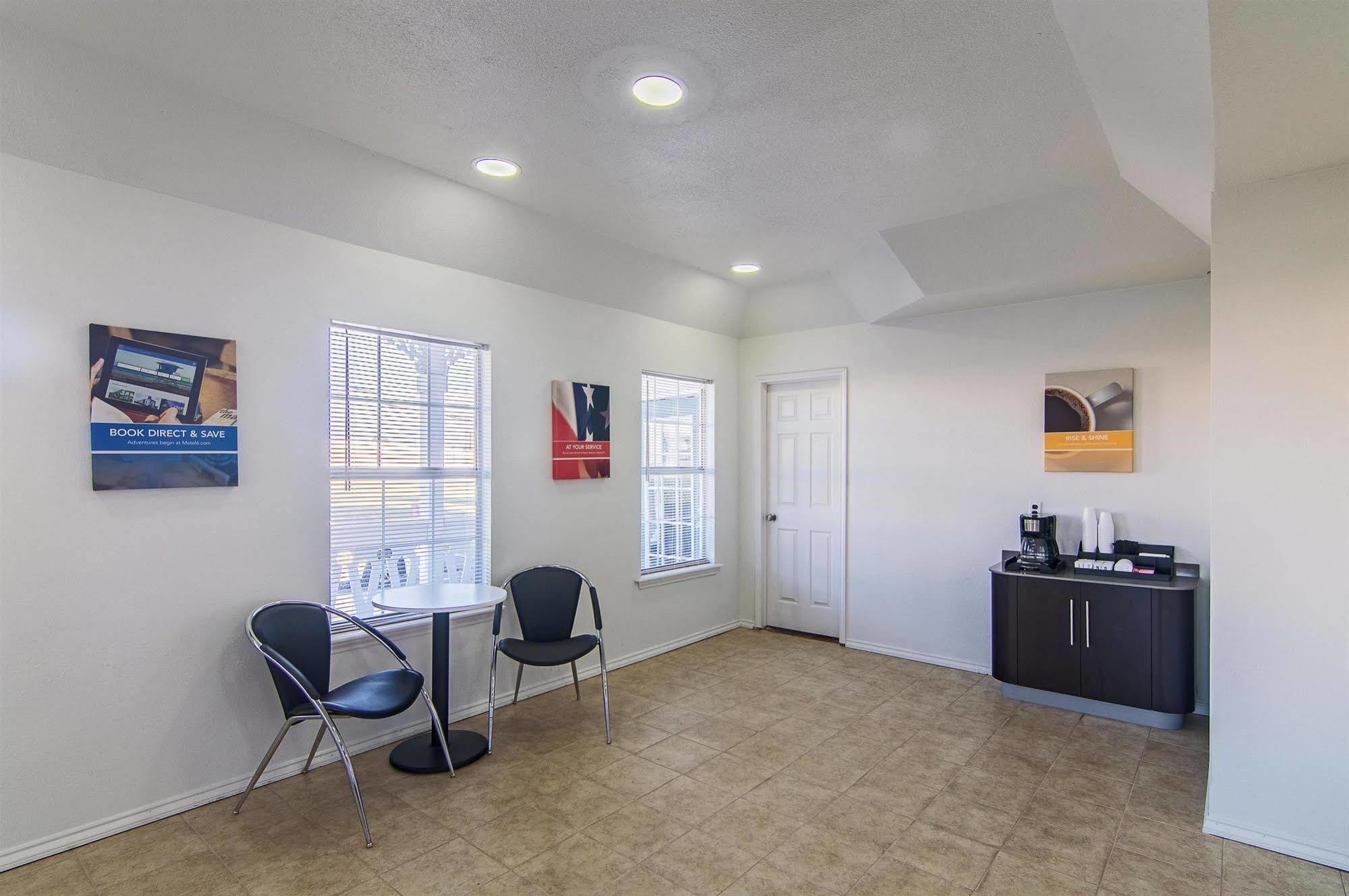 6-paris, Tx Hotel