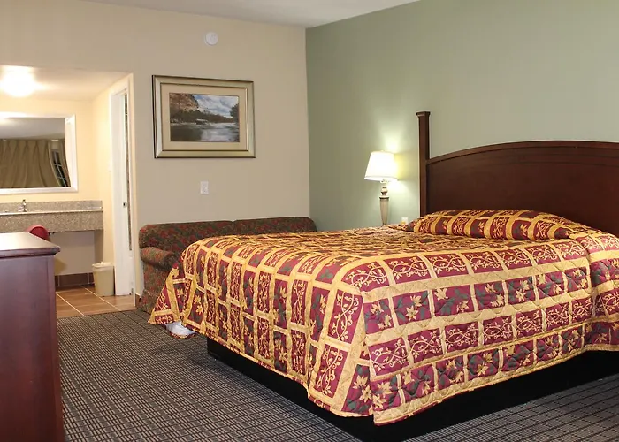 American Inn & Suites
