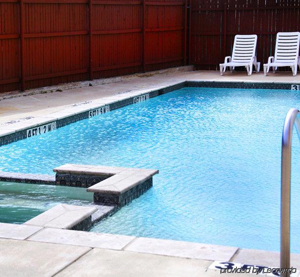 La Quinta And By Wyndham Hotel 3*