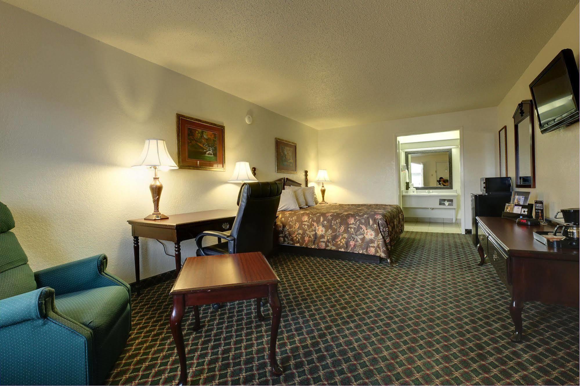 Motel Americas Value Paris