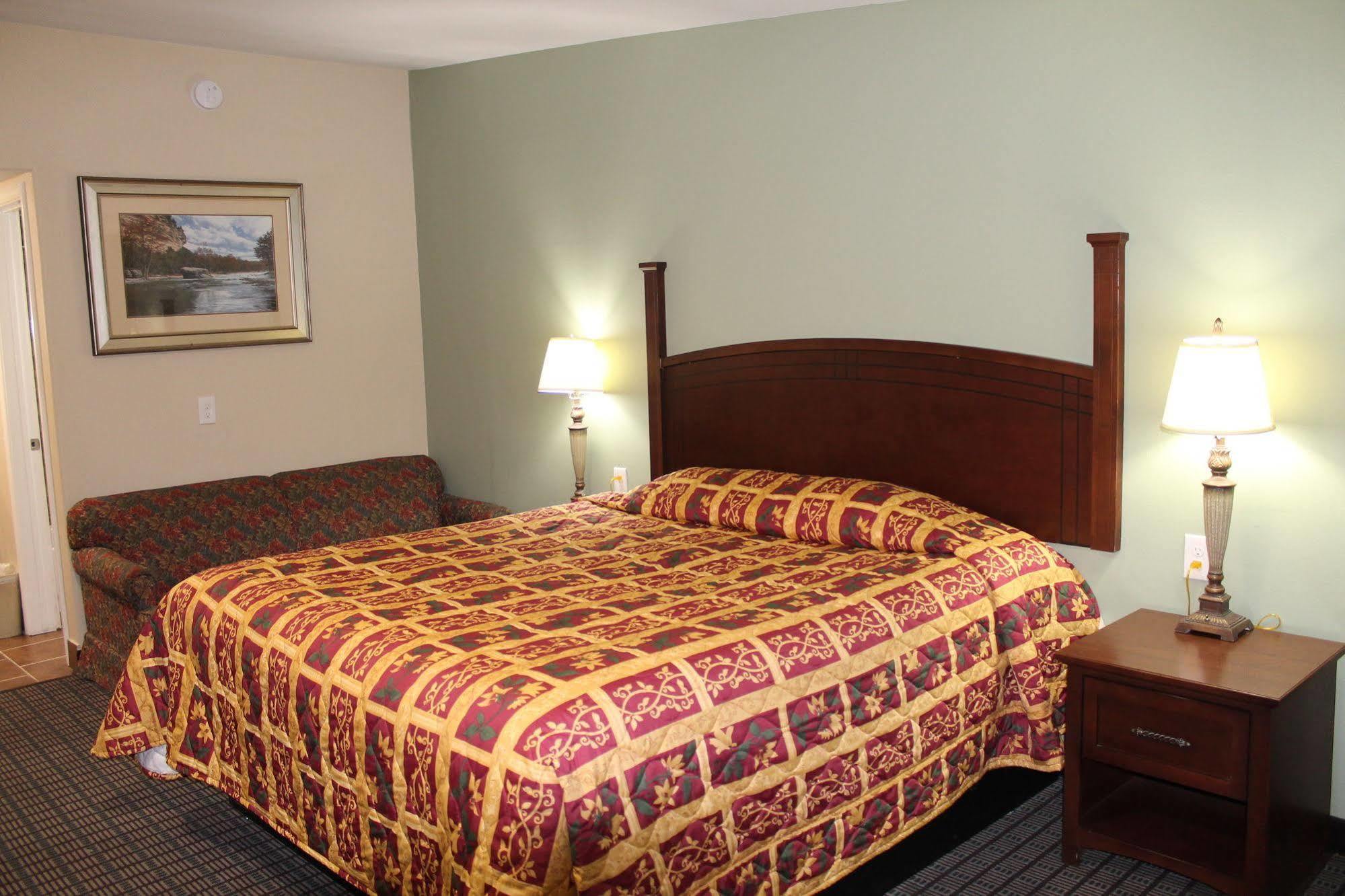 American & Hotel 2*